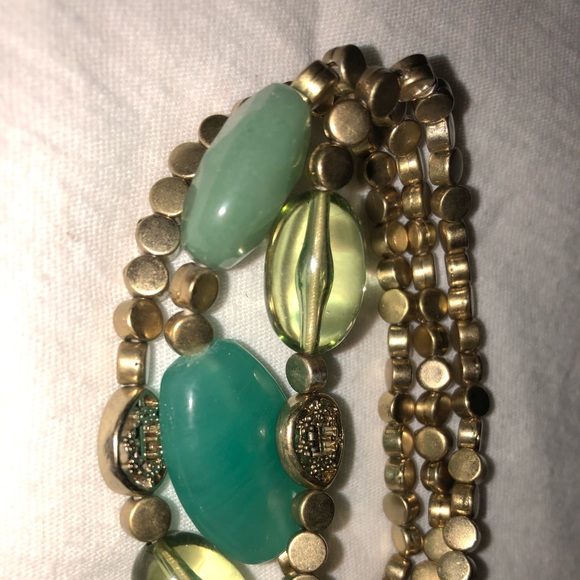 Green and gold bracelet - Picture 2 of 3